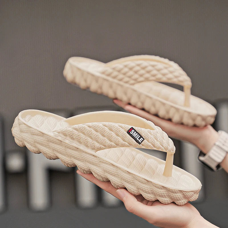 New Design Men's Slippers Flip Flops Indoor Outdoor Beach Sandals Soft Sole Slides Men Women Non-slip Home Slippers Flip Flops