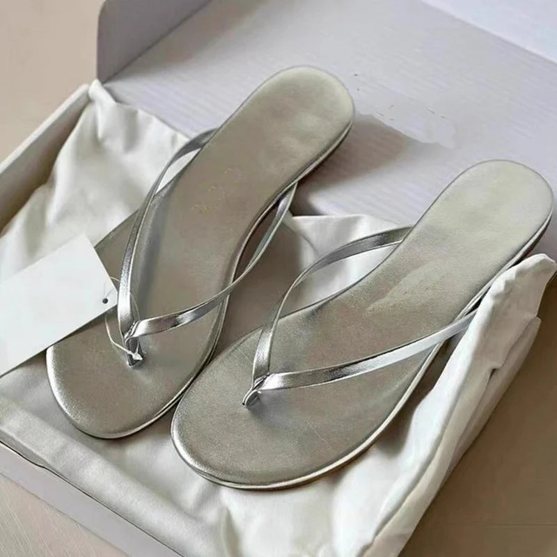 Summer Women Flip Flops Fashion Outside European American Travel Vacation Clip-on Casual Slippers Flat Beach Shoes