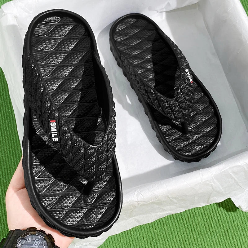 New Design Men's Slippers Flip Flops Indoor Outdoor Beach Sandals Soft Sole Slides Men Women Non-slip Home Slippers Flip Flops
