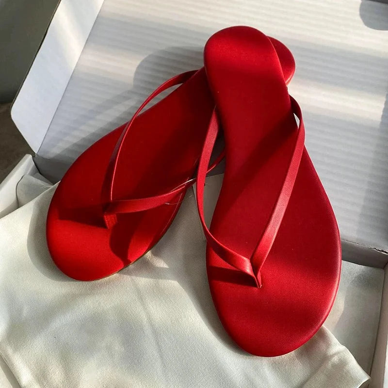 Summer Women Flip Flops Fashion Outside European American Travel Vacation Clip-on Casual Slippers Flat Beach Shoes