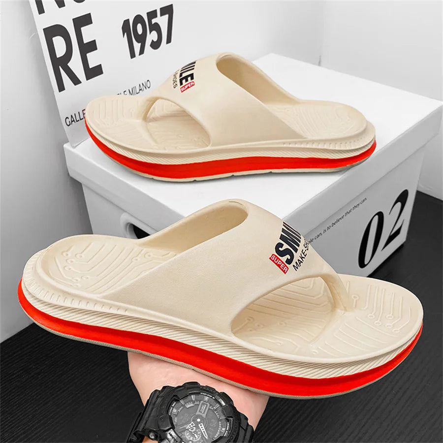 Me slippers Massaging Rubber sandals Thick Bottom Soft EVA Non-slip Women's home slippers summer beach shoes flip flops for men